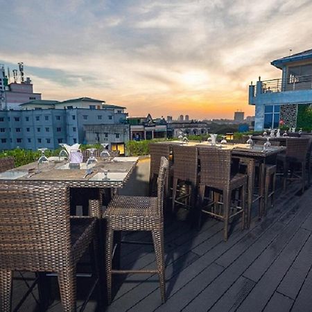 Elegant Hotel Pyi Thar Yar Yangon Dış mekan fotoğraf