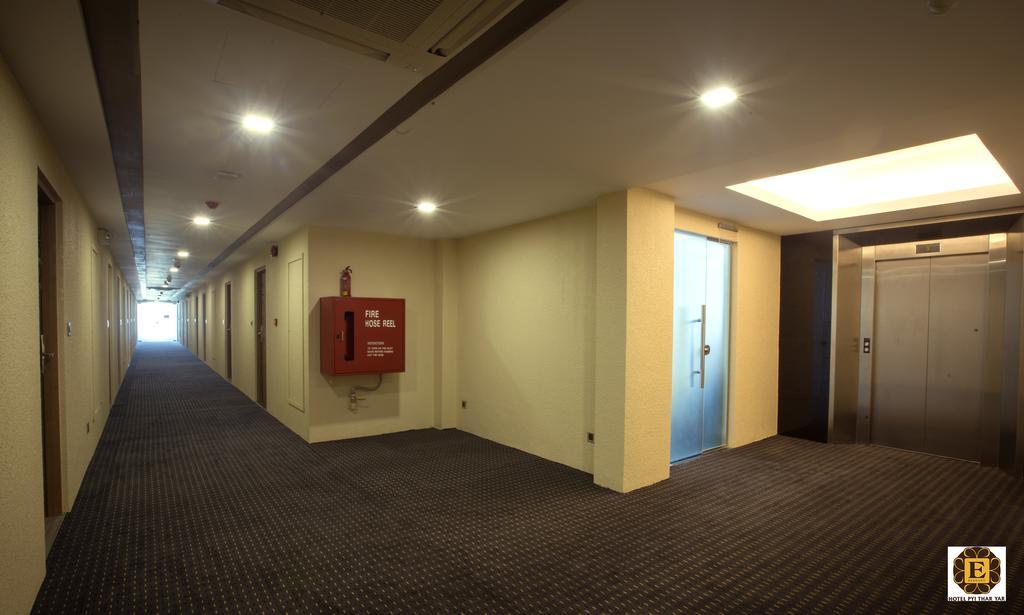 Elegant Hotel Pyi Thar Yar Yangon Dış mekan fotoğraf