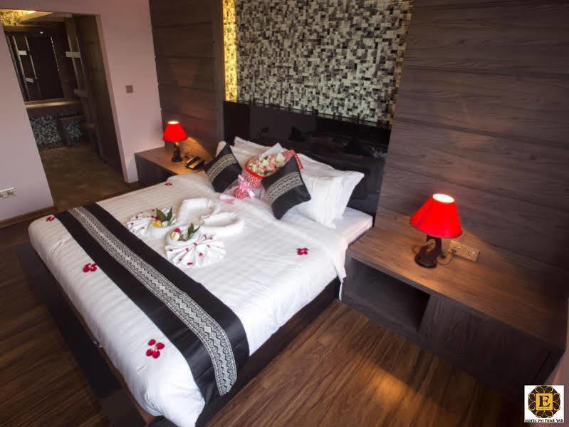 Elegant Hotel Pyi Thar Yar Yangon Dış mekan fotoğraf